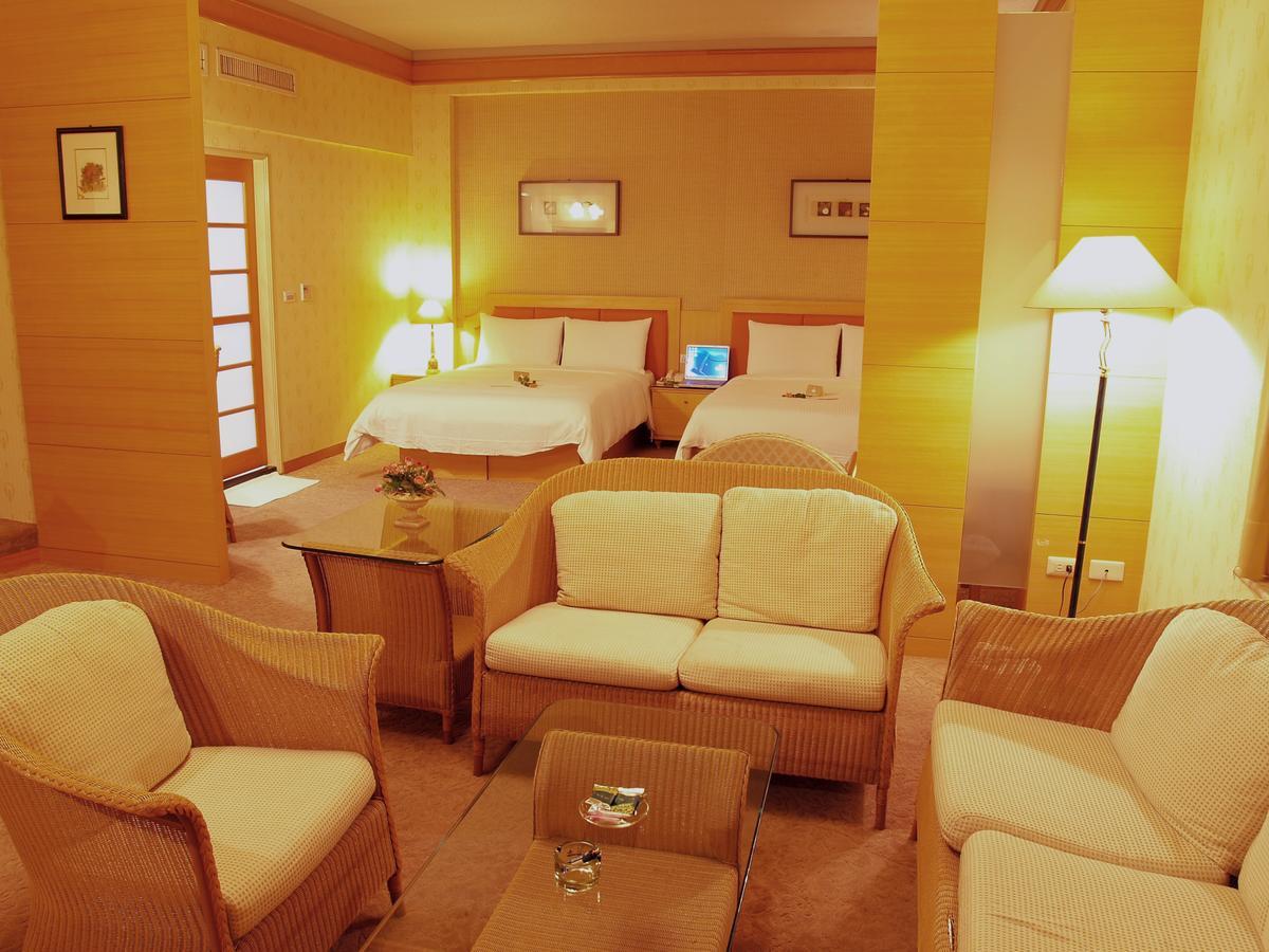 พาร์คโมเทล Motel นครเจียอี้ ภายนอก รูปภาพ