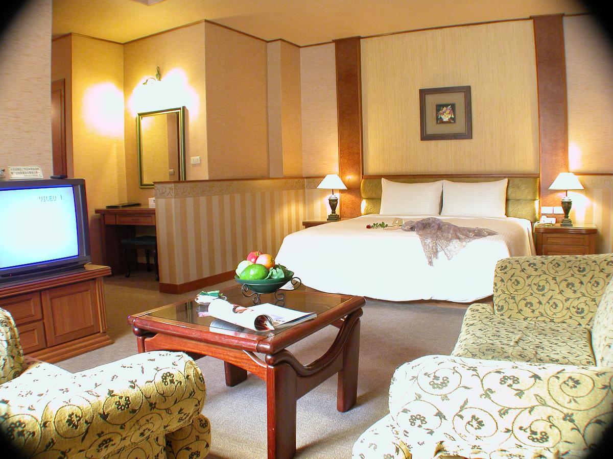 พาร์คโมเทล Motel นครเจียอี้ ภายนอก รูปภาพ